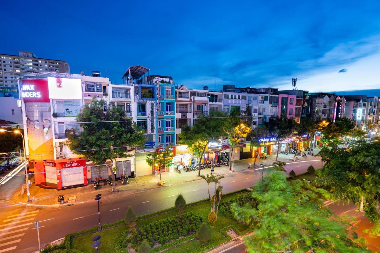 F-Hotel & Apartment Ho Chi Minh-staden Exteriör bild